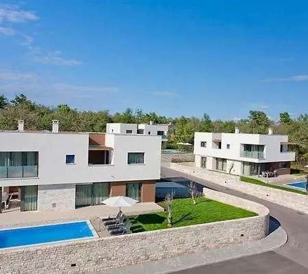 Designvilla Mit Dachterrasse Und Panoramablick *